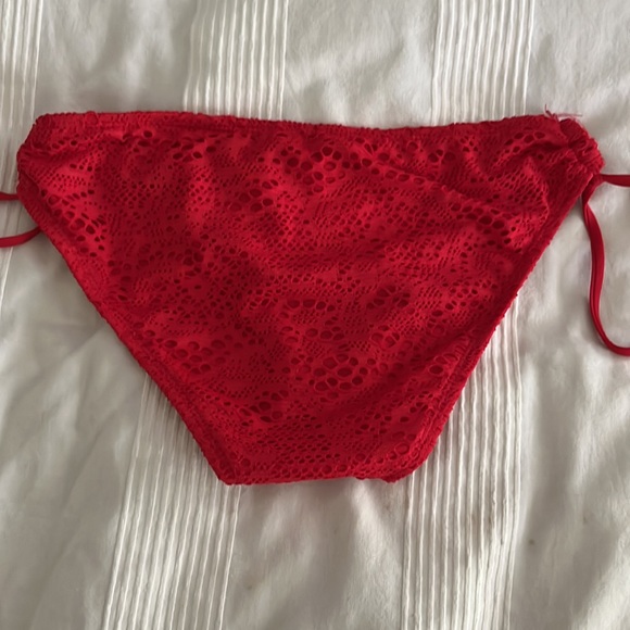 Xhilaration Crochet String Bikini Bottom - Picture 2 of 4